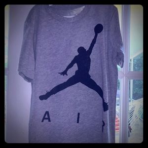 Air Jordan Tee Shirt Kids Medium